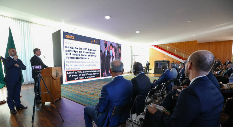 bolsonaro-embaixadores