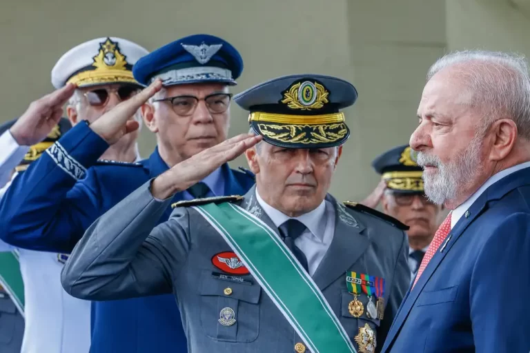 08_retro_2023_cerimonia_comemorativa_do_dia_do_exercito